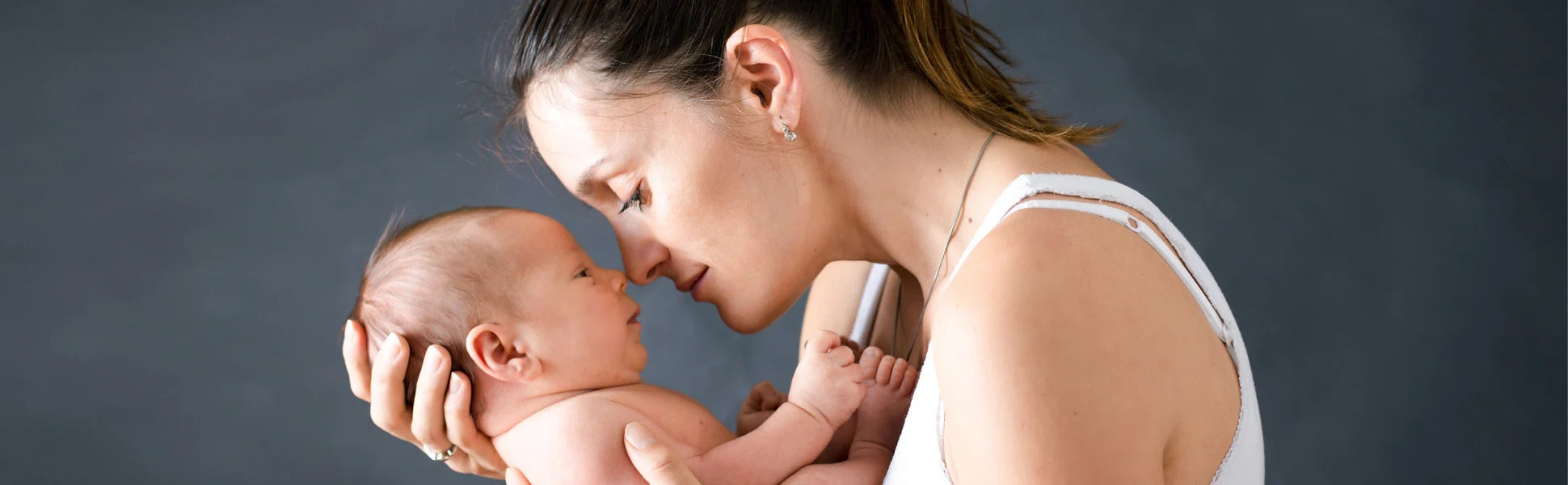 Overcoming postpartum symptoms -  from hair loss to fatigue - postnatal diet & nutrition