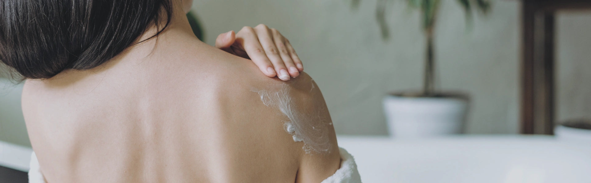 Avoiding the hidden dangers in personal care products: why you should go natural